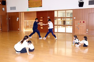 体操教室　鉄棒がんばったね‼　さくら