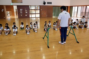 体操教室　鉄棒がんばったね‼　たんぽぽ