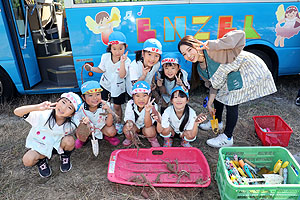 エンゼル自然体験農園でおいもほり　　年長