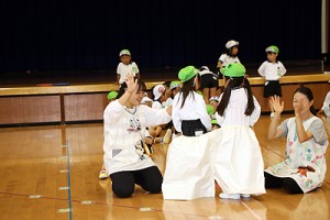 エンゼルホールで楽しい運動あそび‼　年長B・年中たんぽぽ