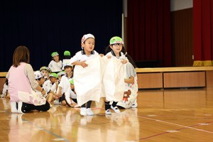 エンゼルホールで楽しい運動あそび‼　年長B・年中たんぽぽ