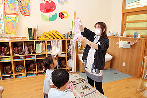 お仕事体験ごっこ　ことり