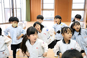 歌・カスタの予行が行われました　年長Aチーム