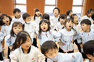 歌・カスタの予行が行われました　年長Aチーム