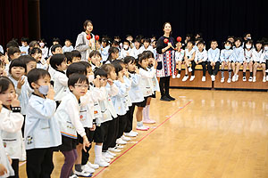 歌・カスタの予行が行われました　年長Aチーム