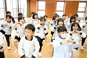 歌・カスタの予行が行われました　年長Aチーム