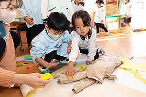 エンゼル幼稚園のお誕生日おめでとう　ことり