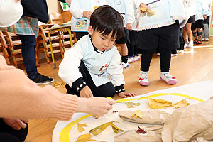 エンゼル幼稚園のお誕生日おめでとう　ことり