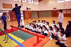 体操教室がんばったね　ひまわり