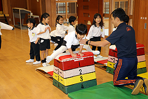 体操教室がんばったね　ひまわり