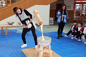 もちつき大会　うさぎ・りす・ことり