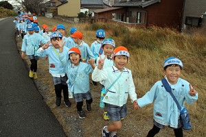 公園へ出かけました　年長D・E