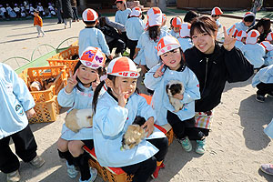 ふれあい動物園　たのしかったね　年少組