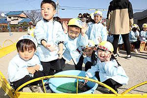 ふれあい動物園　たのしかったね　年少組