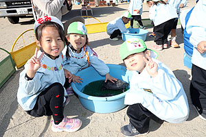 ふれあい動物園　たのしかったね　年少組