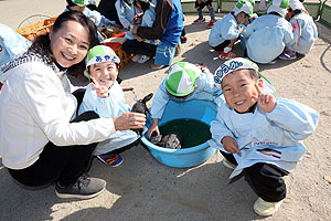 ふれあい動物園　たのしかったね　年少組