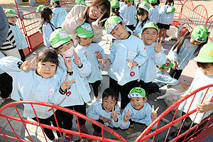 ふれあい動物園　たのしかったね　年長組