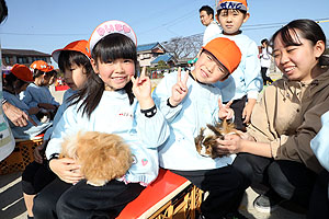 ふれあい動物園　たのしかったね　年長組