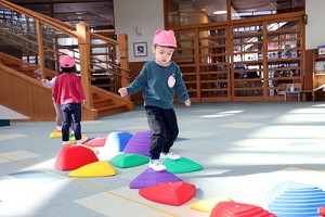 サーキット遊び　たのしいね‼　　ひよこ