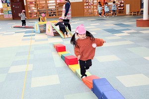 サーキット遊び　たのしいね‼　　ひよこ