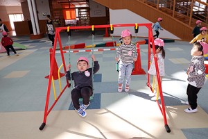 サーキット遊び　たのしいね‼　　ひよこ