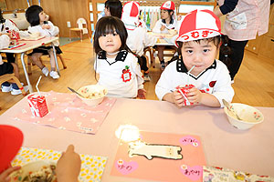 お給食の様子です　うさぎ・りす