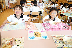 お給食の様子です　うさぎ・りす