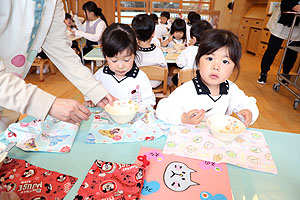 お給食の様子です　うさぎ・りす