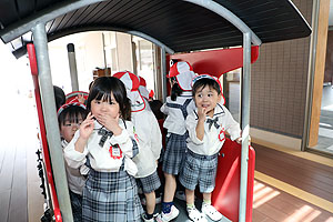 みんなで汽車に乗りました　りす