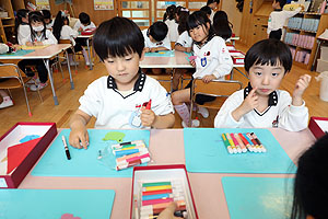 時の記念日の制作　D・E