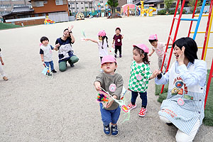 こいのぼりの制作　ひよこ・あひる