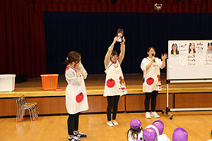 4月生まれのお誕生会　「春の大運動会」　年長組　NO.1