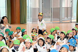 4月生まれのお誕生会　「春の大運動会」　年長組　NO.1