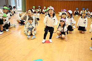 4月生まれのお誕生会　「春の大運動」　年長組　NO.2
