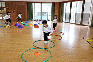 ホールでサーキット遊び　B