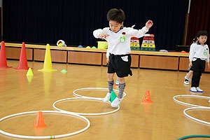 ホールでサーキット遊び　B