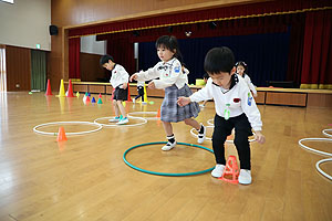 ホールでサーキット遊び　B