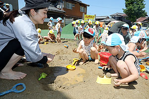 泥んこ遊び　ぱんだ・こあら