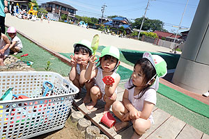 泥んこ遊び　うさぎ・ことり