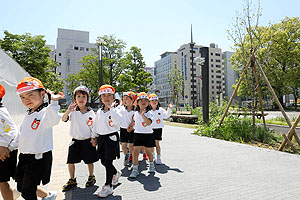 プラネタリウム見学　　たくさんの星がきれいだったね　C・D・E　NO.1