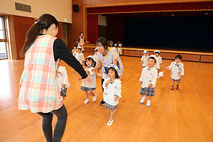 だるまさんがころんだ　こあら