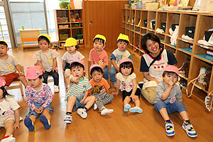 5月生まれのお誕生会　　ひよこ・あひる組