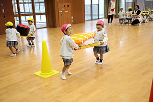 5月生まれのお誕生会　　年中組