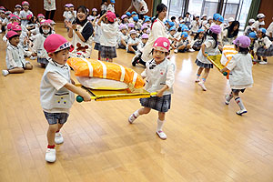 5月生まれのお誕生会　　年中組