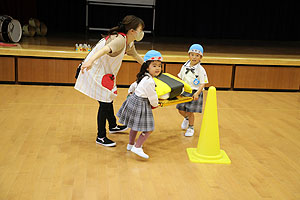 5月生まれのお誕生会　　年中組