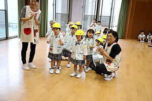 5月生まれのお誕生会　　年中組