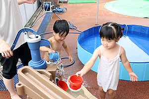 プール活動　たのしかったね‼　　うさぎ・りす・ことり