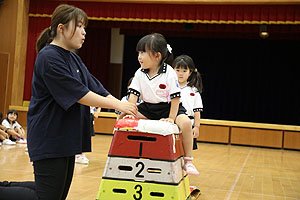 体操教室　ー跳び箱ー　ばら