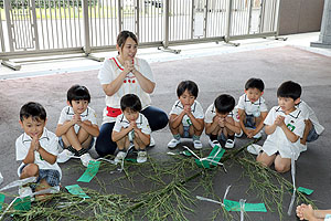 短冊に願いを込めて　年長組