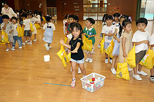 エンゼル七夕まつり　おかしのつかみどり・的あて・わなげ　年長　NO.3